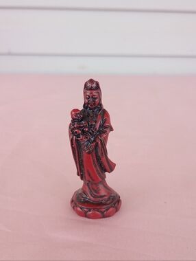 Quan Yin Kwan Yin w/Infant Figurine Cinnabar Resin Buddism Statue 3" Tall